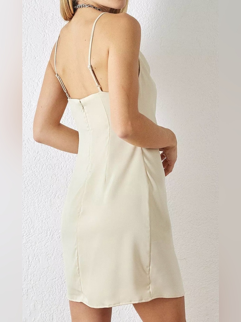 NWT Urban Outfitters UO Mallory Cowl Neck Satin Slip Mini Dress Cream Tan XL - Picture 2 of 11